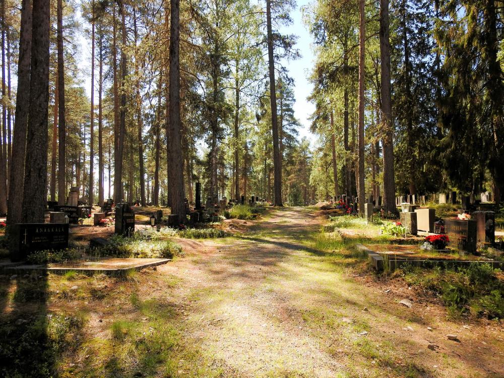 Kuva Lestijärven hautausmaalta.