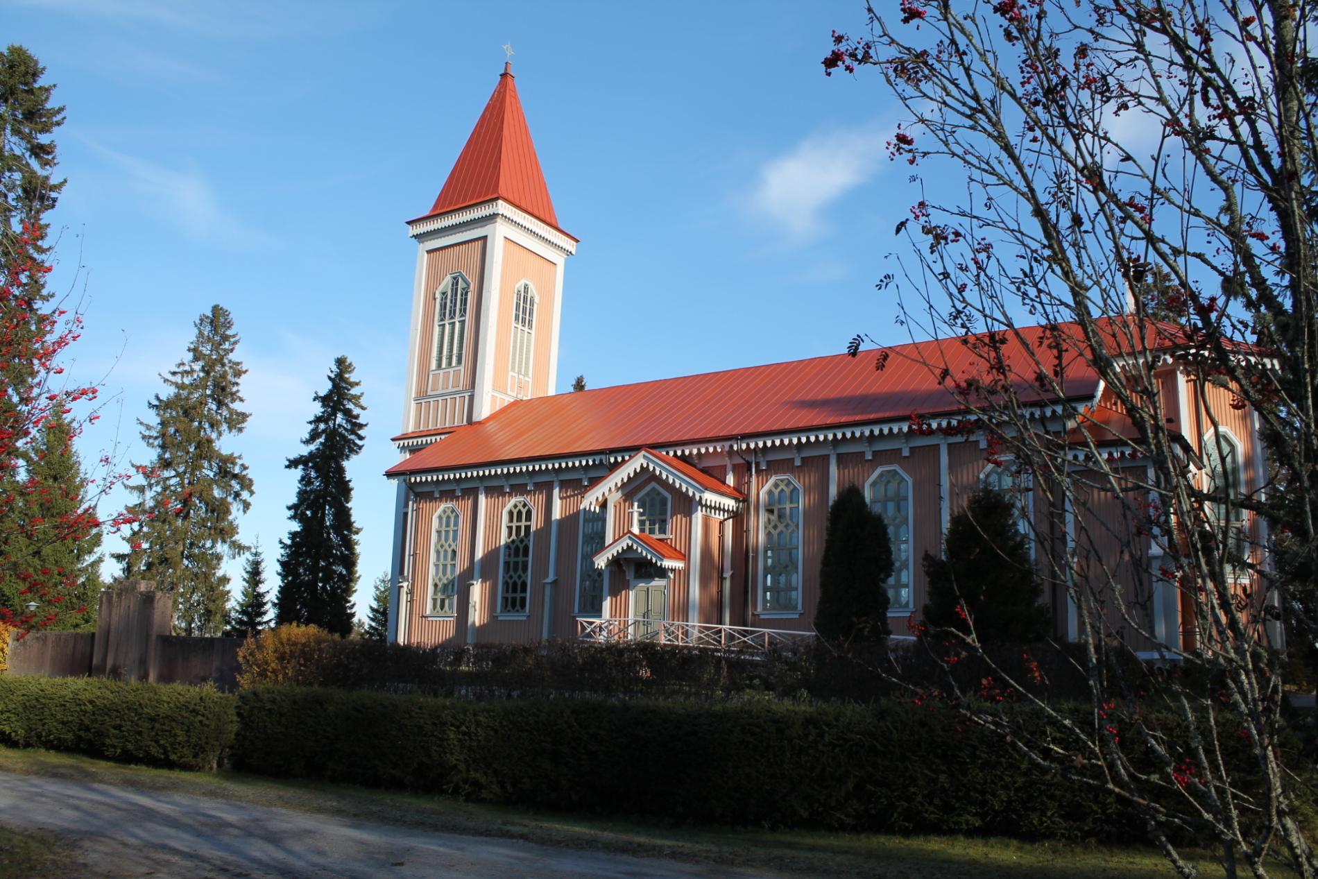 Toholammin kirkko ulkoa.